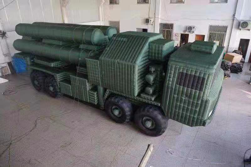 都匀军事大型导弹车